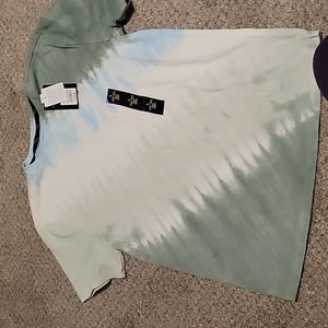 Green tie dye t shirt